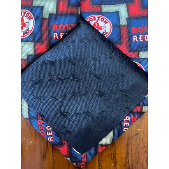 Eagles Wings All Silk Neck Tie Boston Red Sox Print Blue Red Sports Baseball - Picture 6 of 7